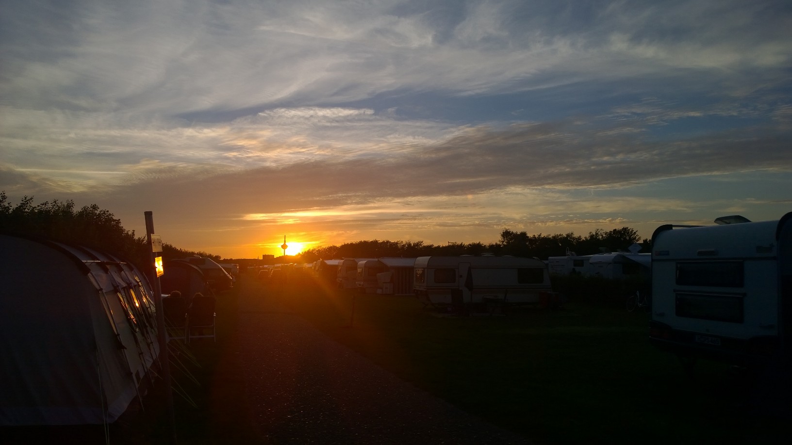 Campingplätze - Zahlungsmöglichkeiten: Barzahlung - Nordsee - Campingplatz Südhörn JENSEN + DAU FA.