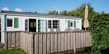 Campingplätze - Gasflaschen-Tausch - Deutschland - Chalet mit Terrasse - Nordseecamping zum Seehund Nordseecamping
